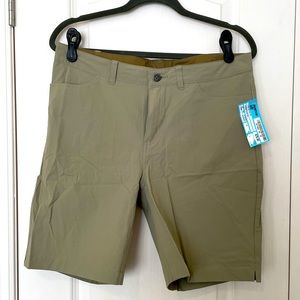 Patagonia skyline travellers shorts, size 12